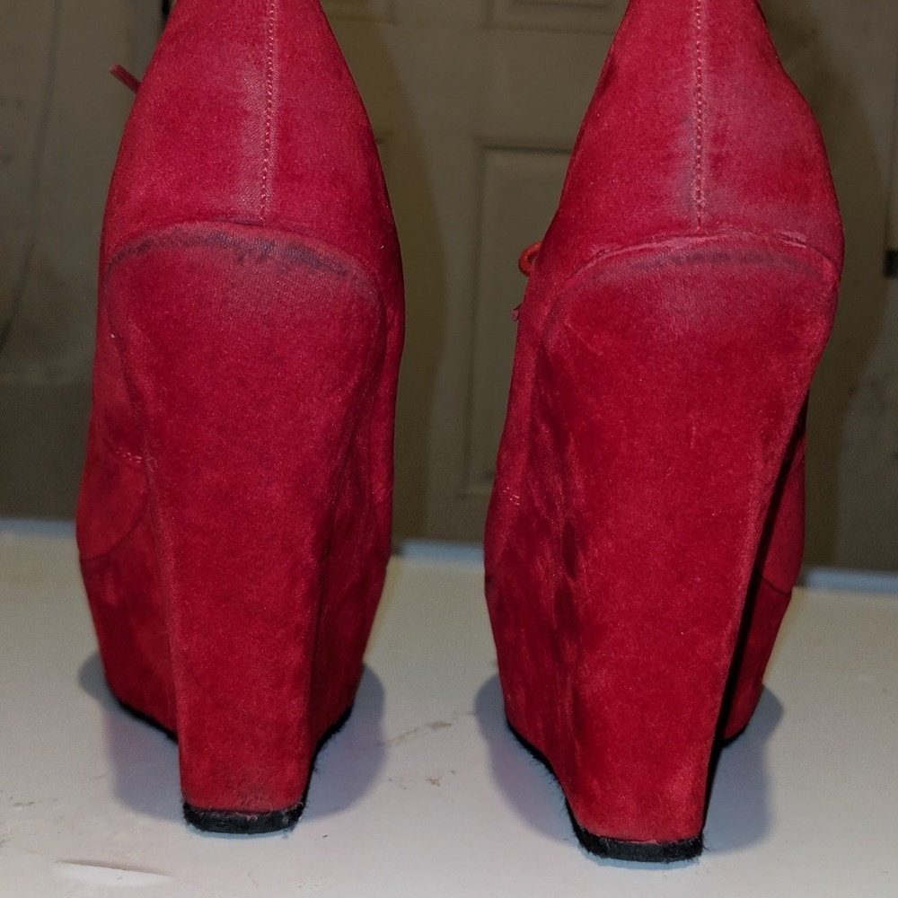 Delicacy Red wedged heels - Picture 2 of 6